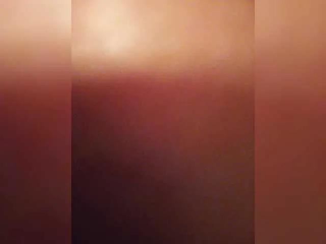 Offline Klybnichca on BongaCams