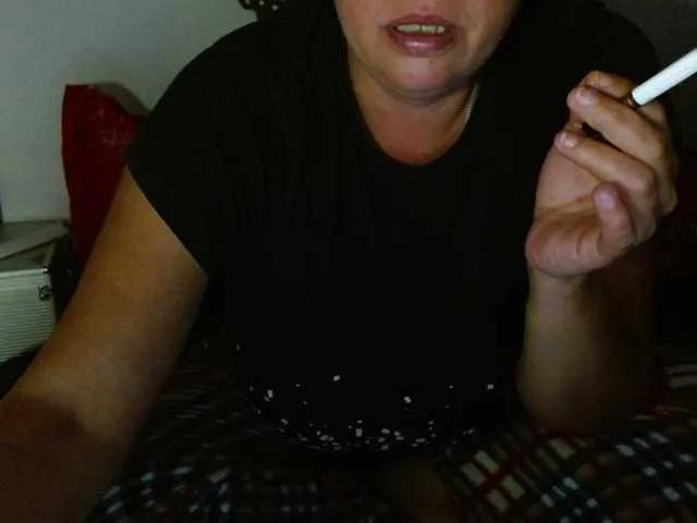 Offline LadyHellene on BongaCams