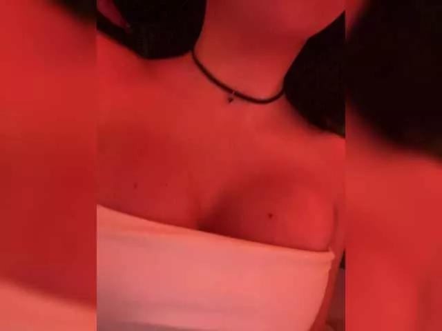 Freechat LadyOfDesire on BongaCams