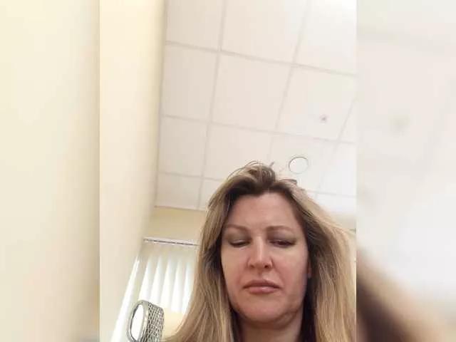 Offline LagoonJoy on BongaCams