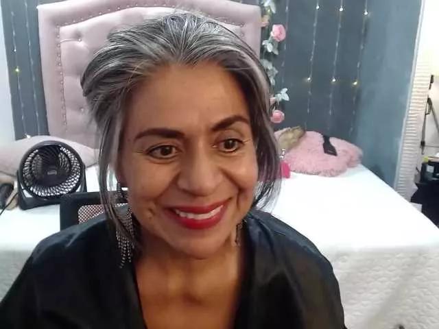 Offline lalisha-96 on BongaCams