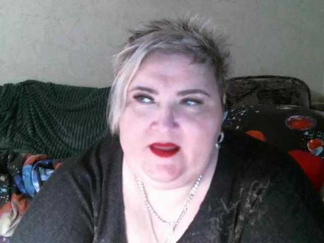 Offline Lana0005 on BongaCams