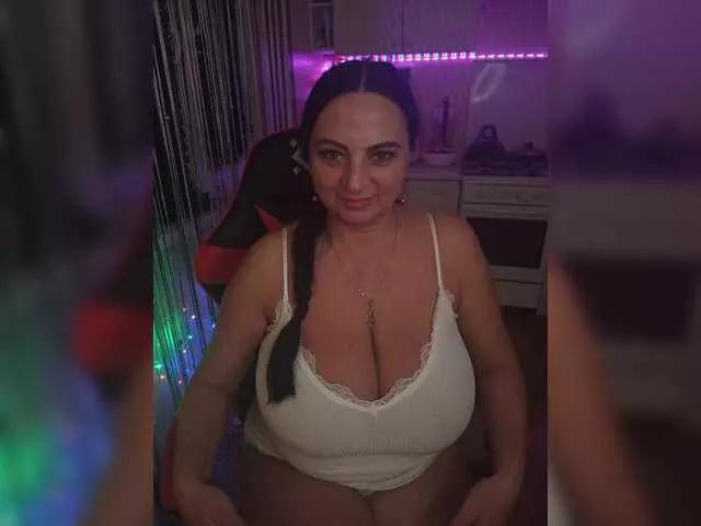 Lana1973 on BongaCams 