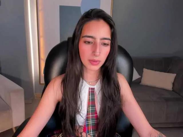 Offline LarisaSmirnov on BongaCams