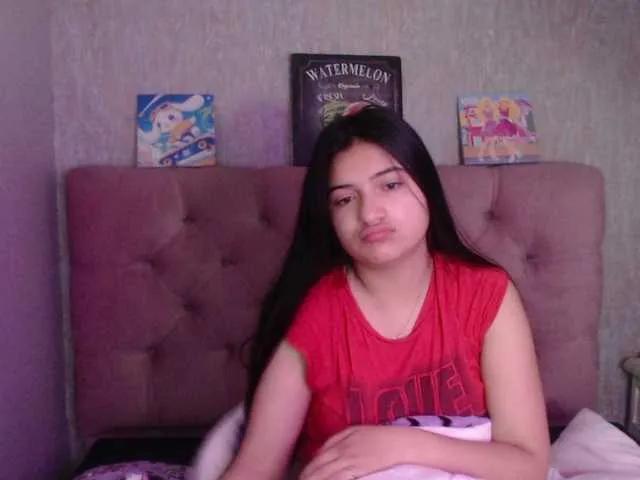 Offline laurenelove on BongaCams