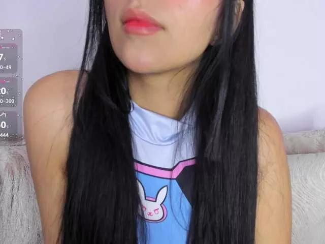 LennaBlair on BongaCams 