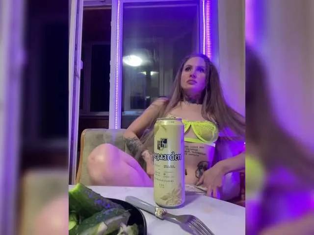 Letti28 on BongaCams 