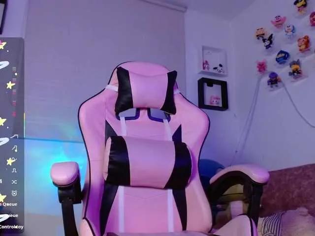 Freechat levi-cloud on BongaCams