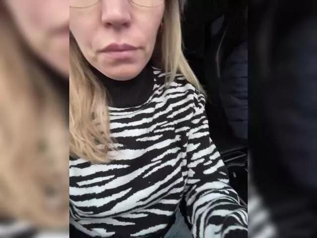 LiaLucos on BongaCams 