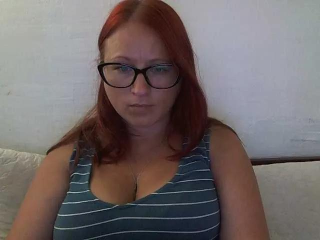 Offline Lilia4joy on BongaCams