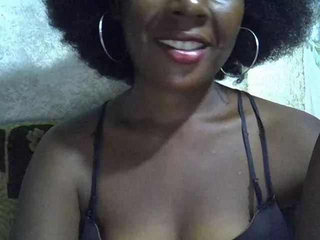 Lillteblackgirl on BongaCams 