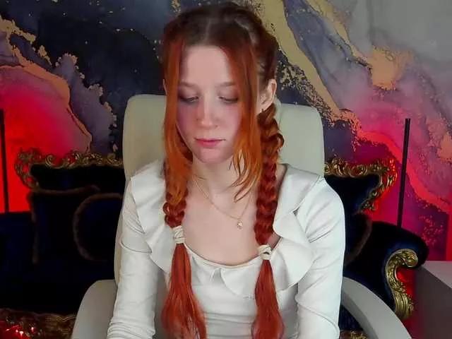 Offline LiluReds on BongaCams