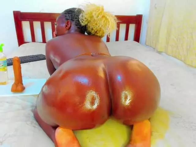 Lilyusk11 on BongaCams 