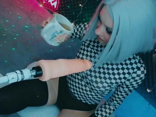 Offline LISA-ALYSSA on BongaCams