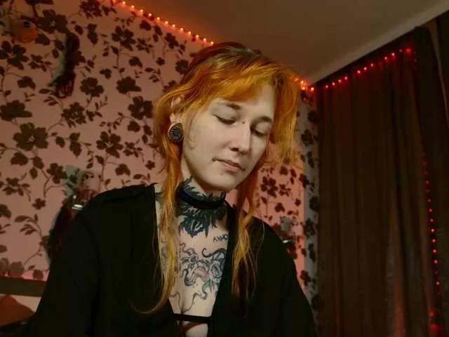 LittleSpaceMouse- on BongaCams 