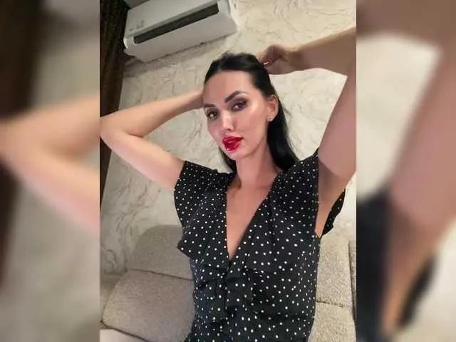 Offline LolaFox on BongaCams