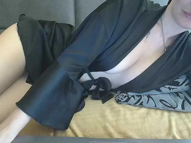 Offline Lollitta on BongaCams