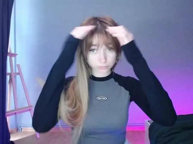 Freechat LuciaLovely on BongaCams