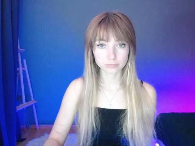 Freechat LuciaLovely on BongaCams