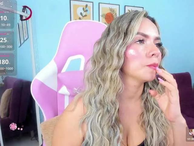 Offline LunaBiely on BongaCams