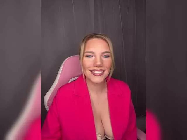 Freechat LYLAtop on BongaCams