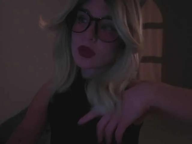 Freechat Maddison on BongaCams