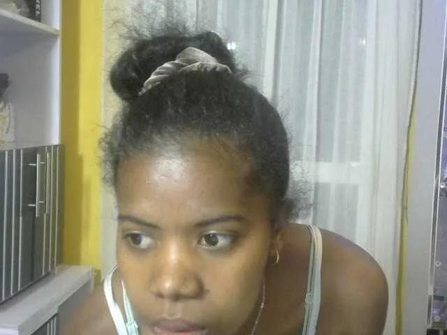 Freechat Maha19x on BongaCams