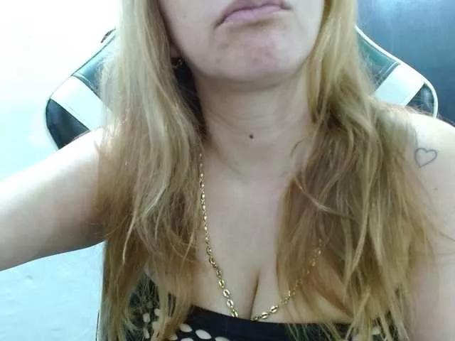 Offline Manuela420sexy on BongaCams