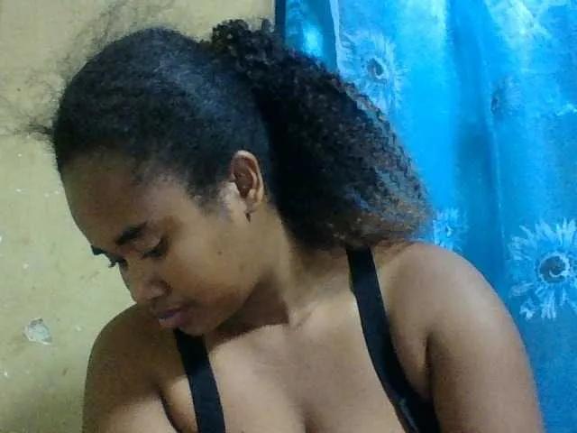 Offline Marie121 on BongaCams