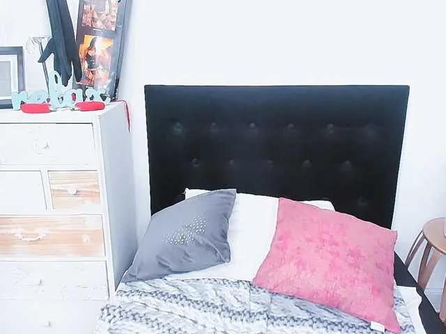 Offline MarinaDirty on BongaCams