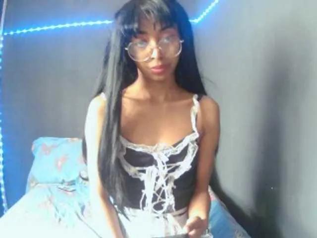 Offline Marinahgrey on BongaCams