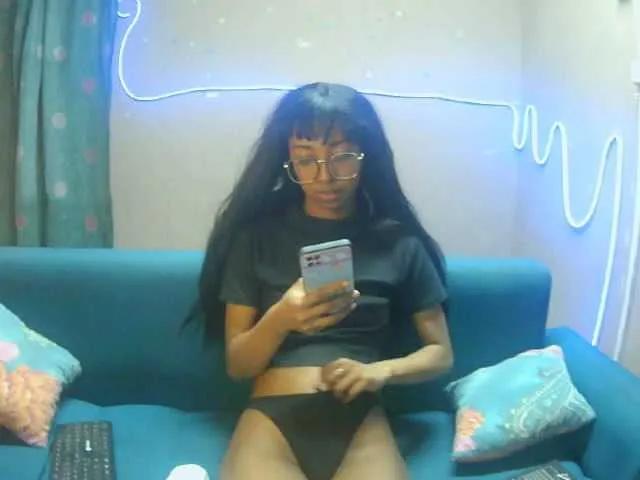 Offline Marinahgrey on BongaCams
