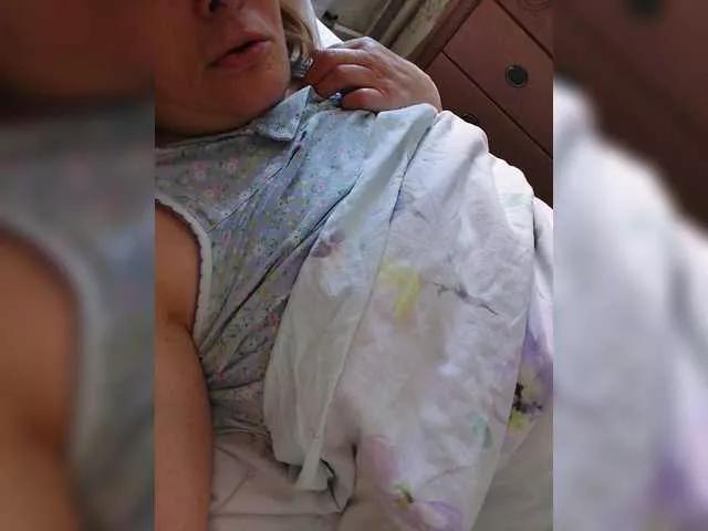 Offline Marionaa on BongaCams