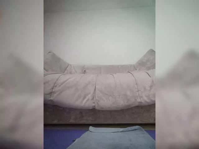 Offline MaryLey on BongaCams