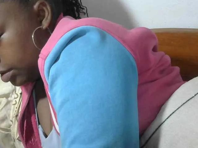 Offline May-sexy on BongaCams