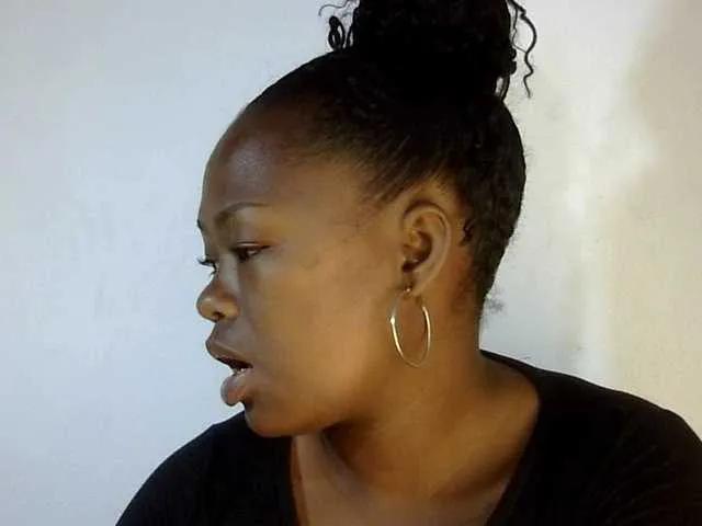 Offline May-sexy on BongaCams