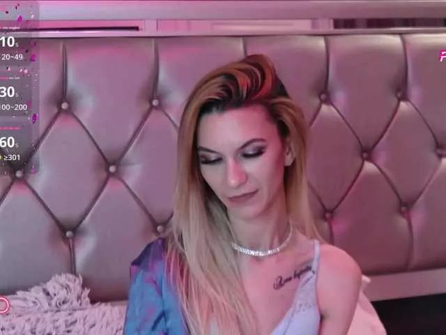 Offline MayaHale on BongaCams