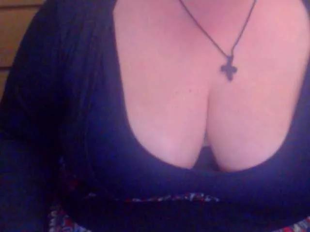 Offline mayalove4u on BongaCams