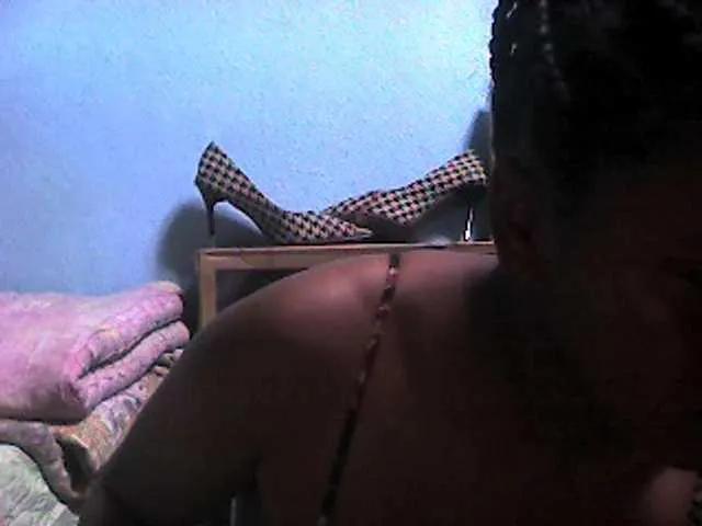 Offline Meizou12 on BongaCams