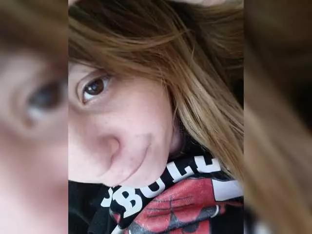 Offline Melissasosochka on BongaCams