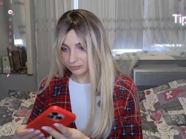 Offline MellicaX on BongaCams