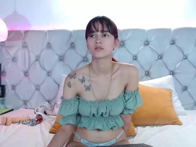 Offline Melody-Mansson on BongaCams