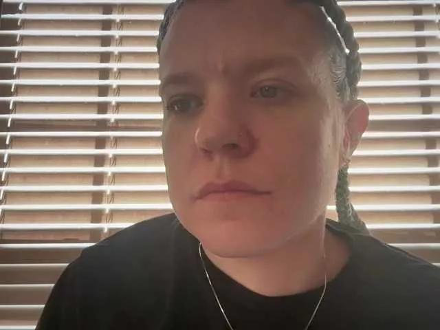 Offline mermaidlexi on BongaCams