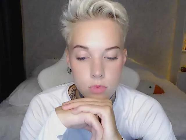 Offline mery-jane- on BongaCams