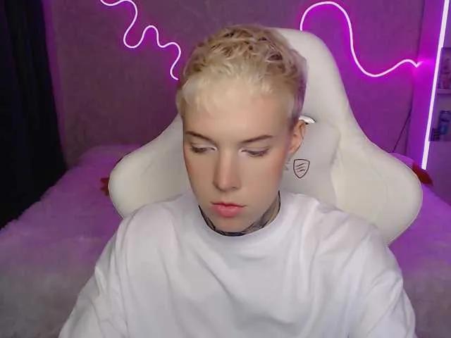 Offline mery-jane- on BongaCams