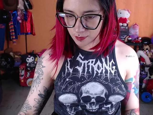 Freechat MiaJhons on BongaCams