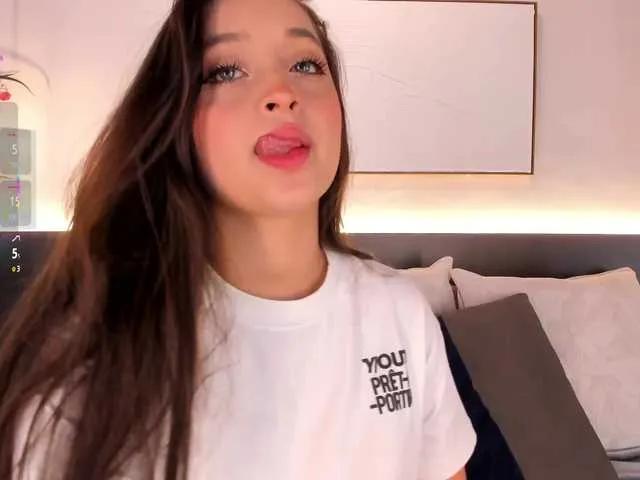 Offline MiaKay on BongaCams