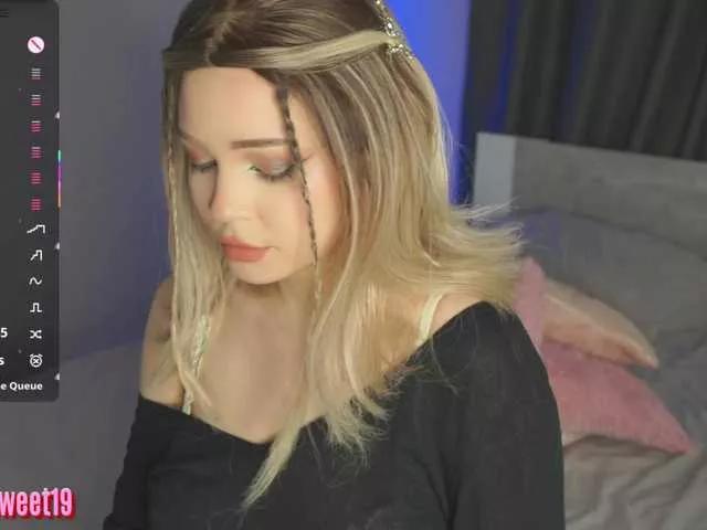 Offline MilaLove on BongaCams