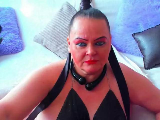 Offline MilanaBiegert on BongaCams