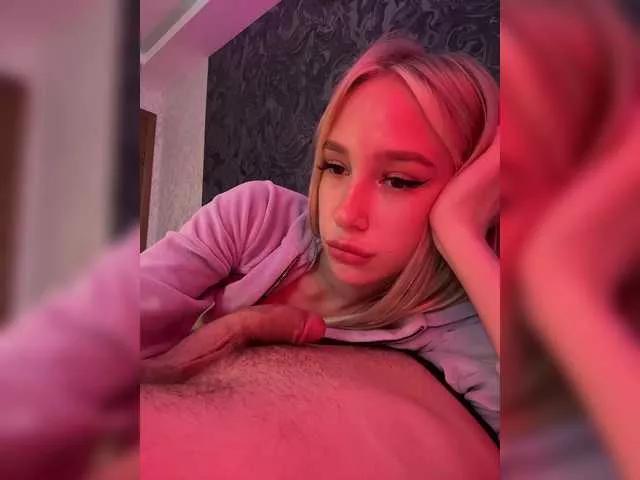 Offline millemimi on BongaCams